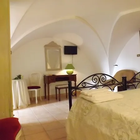 Antica Dimora Bed & Breakfast