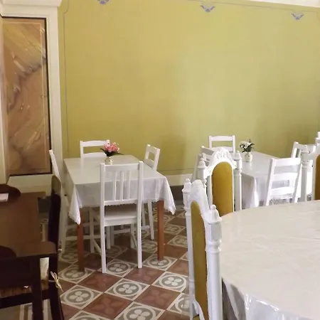 Bed & Breakfast Antica Dimora 3*