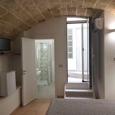 Antica Dimora Bed & Breakfast 3*