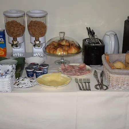 Bed & Breakfast Antica Dimora 3*